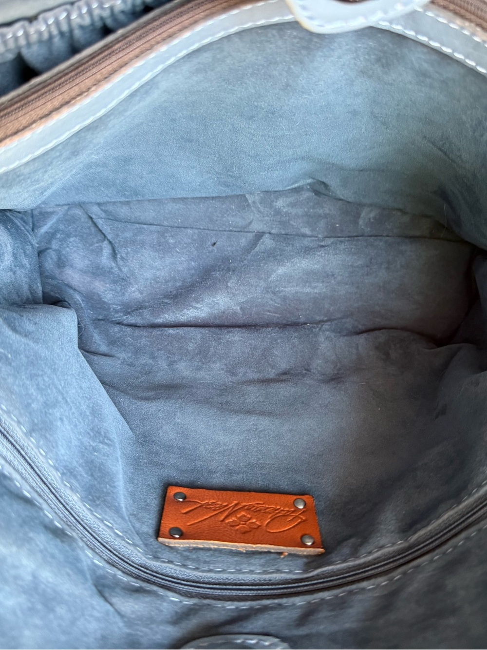 PATRICIA NASH “ADELINE” SAFFLOWER BLUE LEATHER CUT-OUT TOOLED EMBOSSED TOTE - Picture 4 of 16